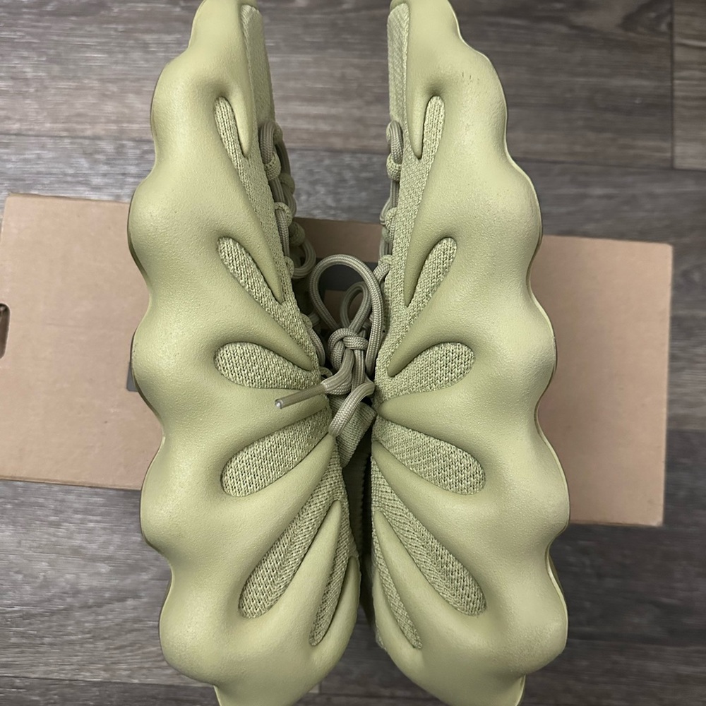 Adidas Yeezy 450 resin